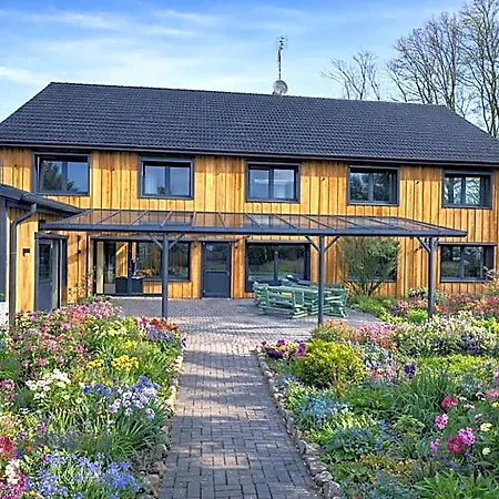 Ehlers Hotel 3*